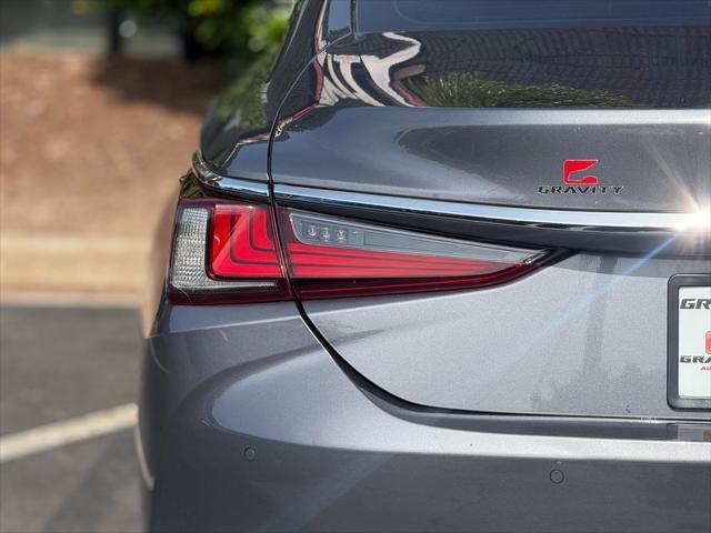 used 2021 Lexus ES 350 car, priced at $32,559