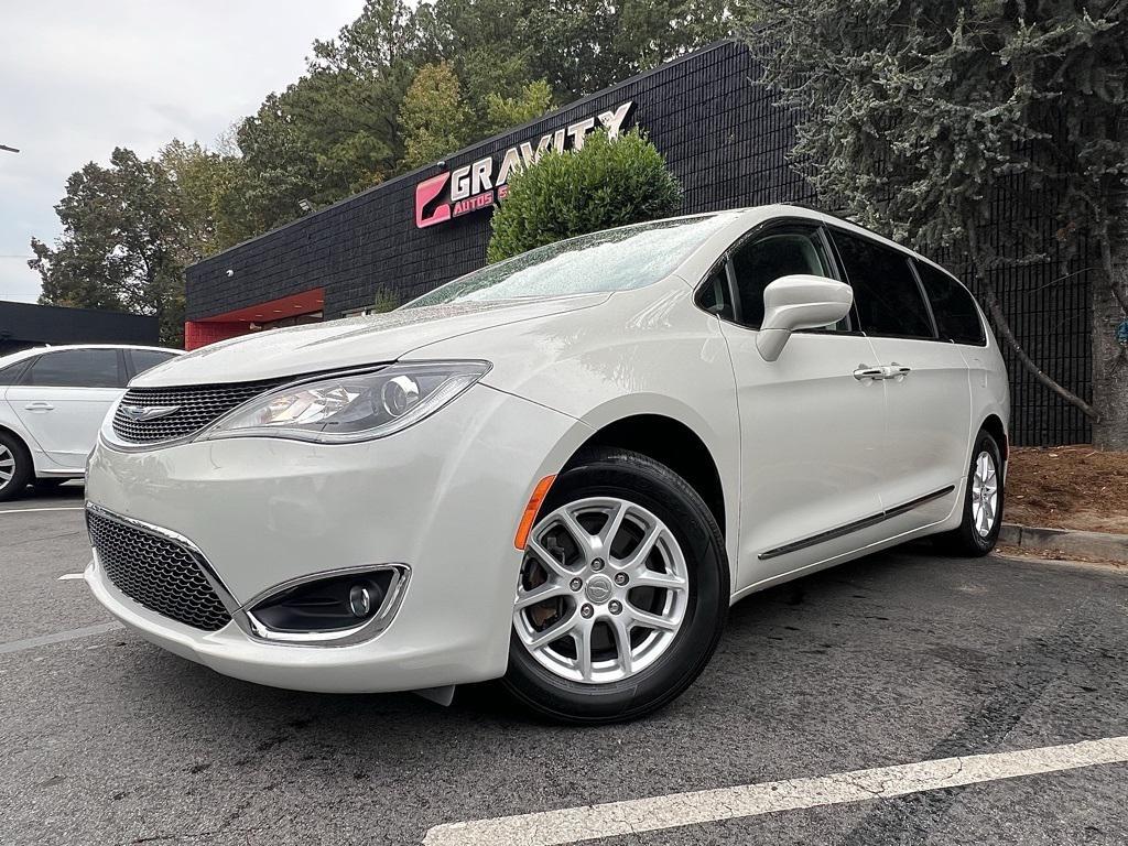 used 2020 Chrysler Pacifica car, priced at $25,895