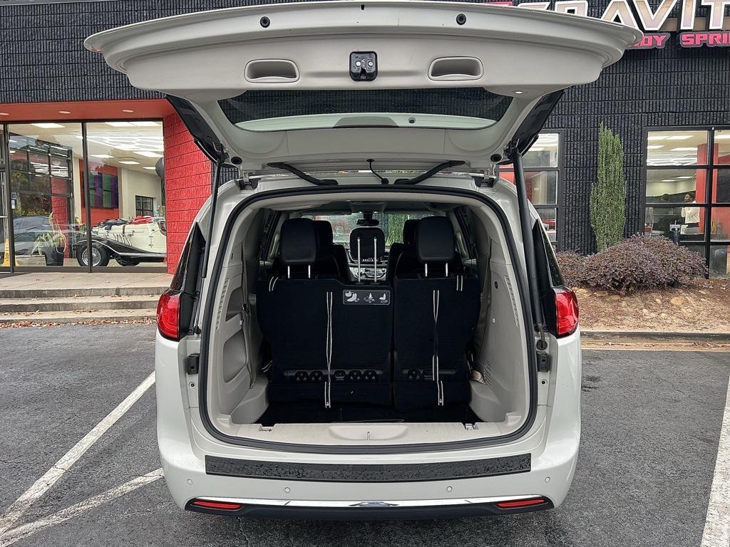 used 2020 Chrysler Pacifica car, priced at $25,895