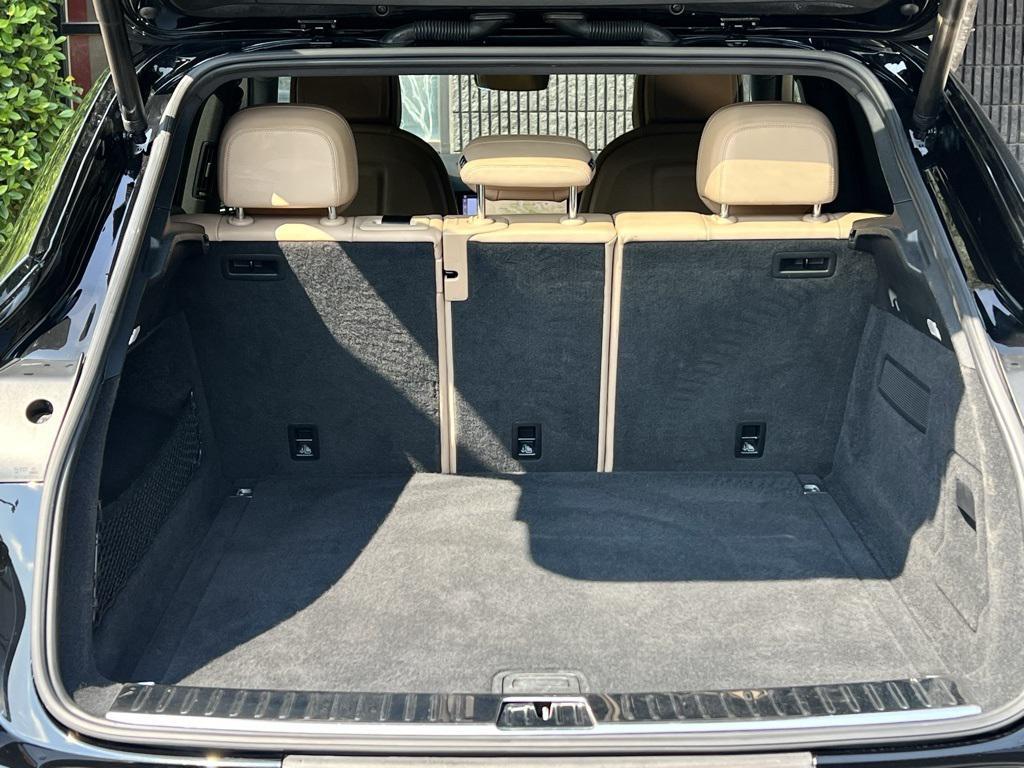 used 2021 Porsche Cayenne car, priced at $44,985