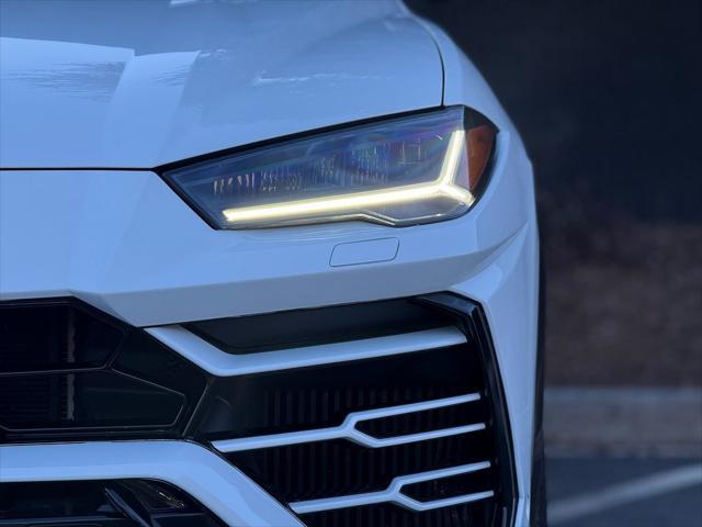 used 2019 Lamborghini Urus car, priced at $169,985