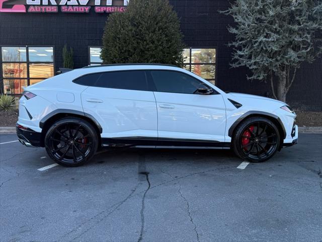 used 2019 Lamborghini Urus car, priced at $169,985