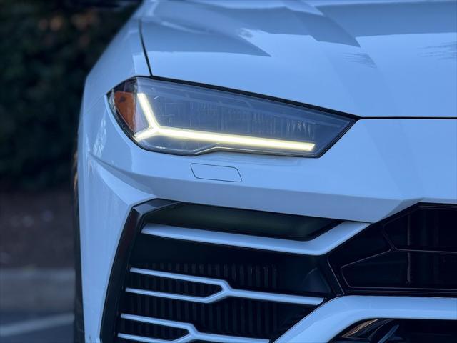 used 2019 Lamborghini Urus car, priced at $169,985