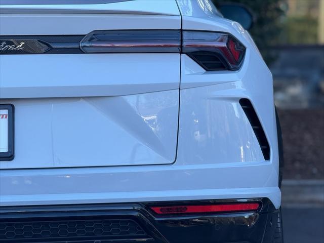 used 2019 Lamborghini Urus car, priced at $169,985