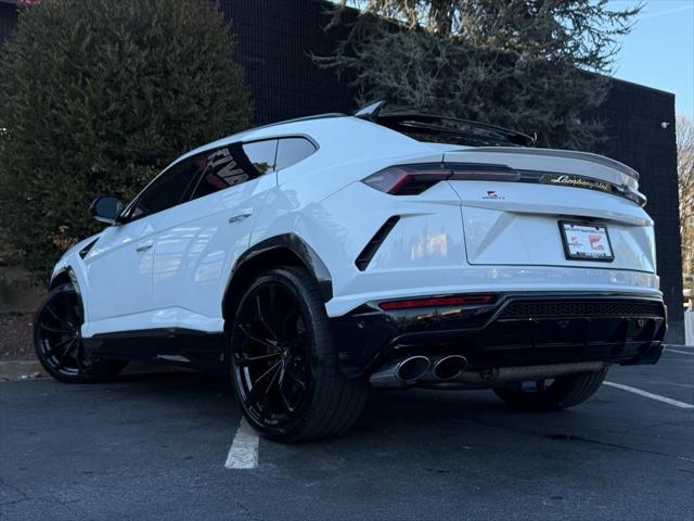 used 2019 Lamborghini Urus car, priced at $169,985