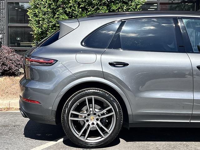 used 2019 Porsche Cayenne car, priced at $31,495