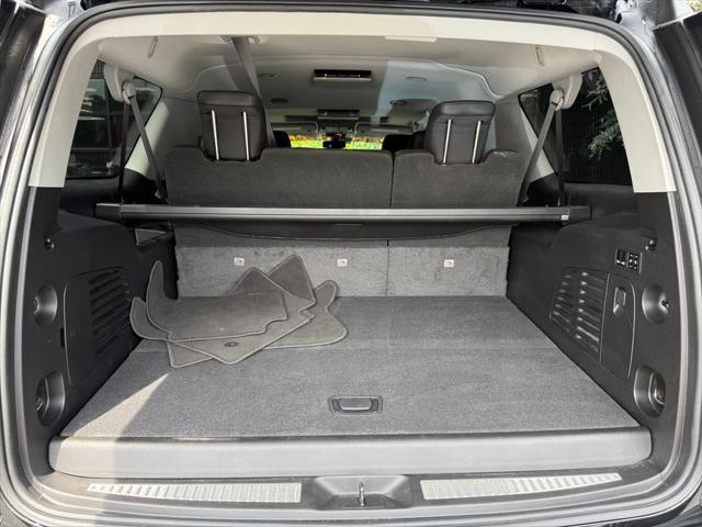 used 2019 Cadillac Escalade ESV car, priced at $35,985