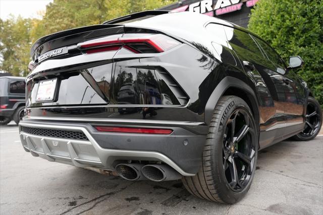 used 2019 Lamborghini Urus car, priced at $160,985