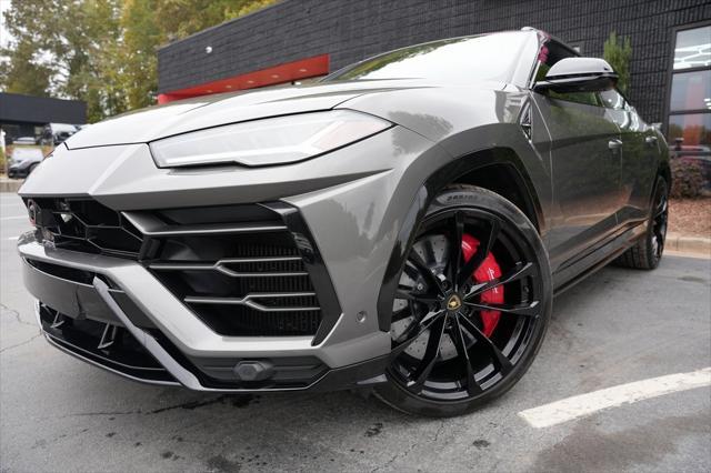 used 2021 Lamborghini Urus car, priced at $169,895