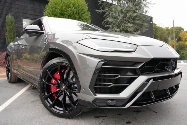 used 2021 Lamborghini Urus car, priced at $169,895