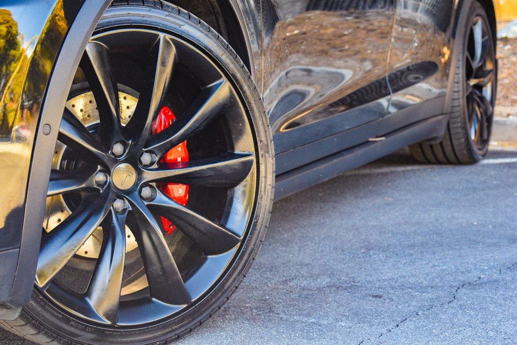 used 2020 Tesla Model X car, priced at $38,895