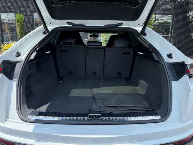 used 2019 Lamborghini Urus car, priced at $167,985