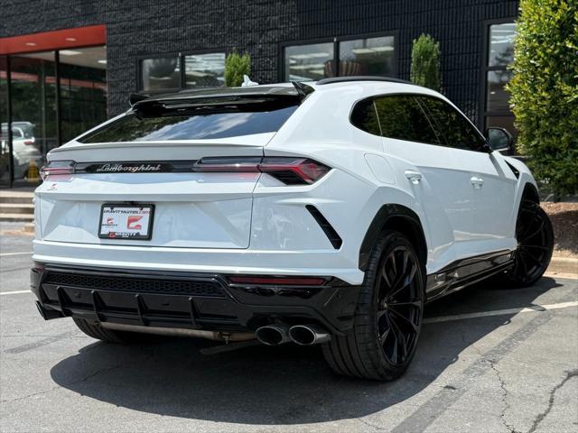 used 2019 Lamborghini Urus car, priced at $167,985