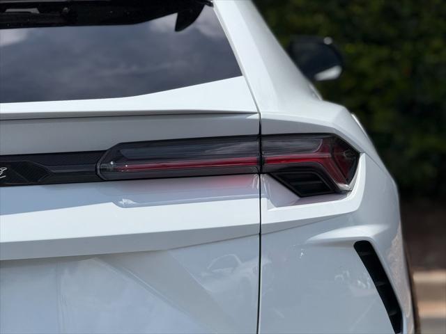used 2019 Lamborghini Urus car, priced at $167,985