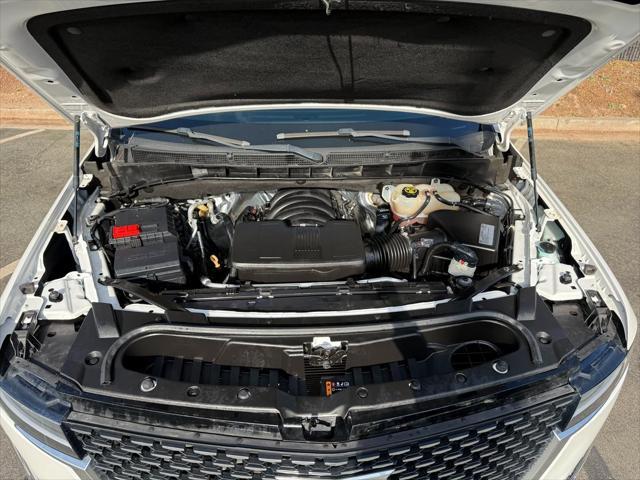 used 2021 Cadillac Escalade ESV car, priced at $51,895