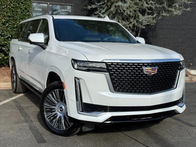 used 2021 Cadillac Escalade ESV car, priced at $51,895