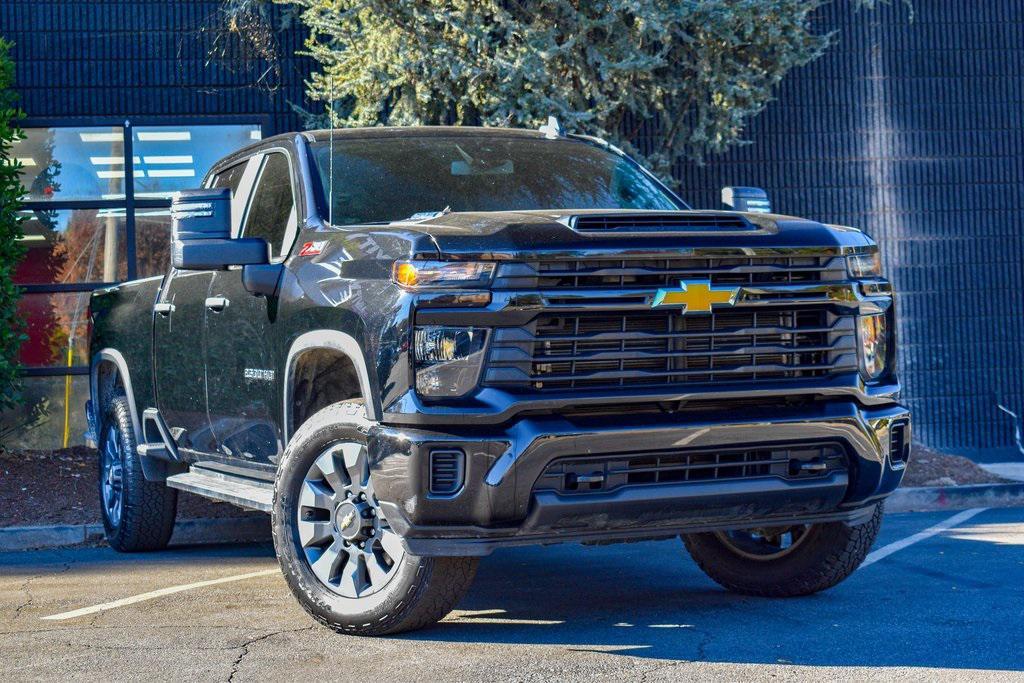 used 2024 Chevrolet Silverado 2500 car, priced at $50,985