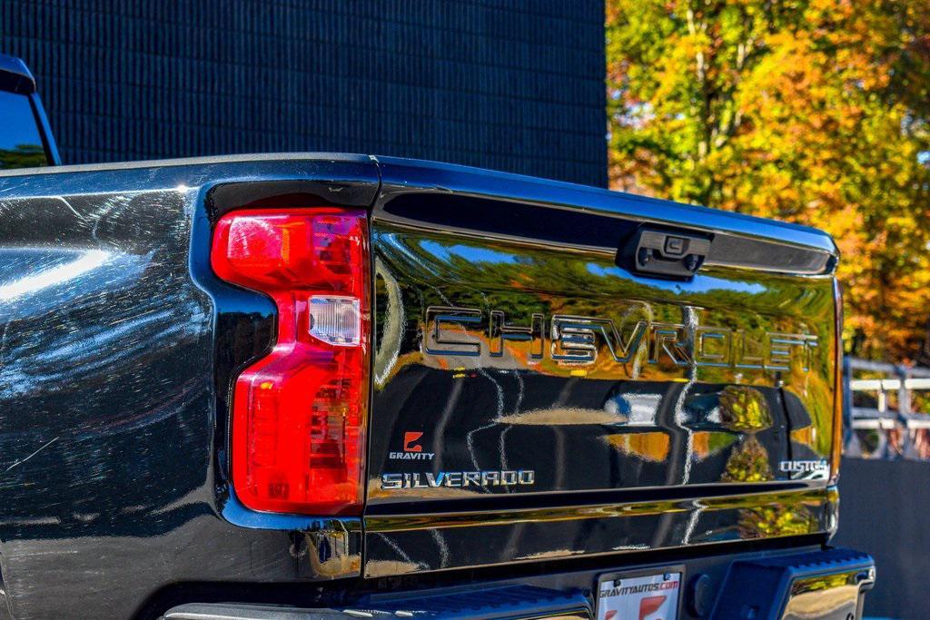 used 2024 Chevrolet Silverado 2500 car, priced at $50,985