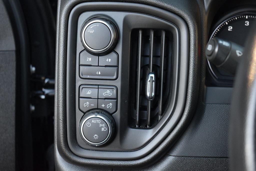 used 2024 Chevrolet Silverado 2500 car, priced at $50,985