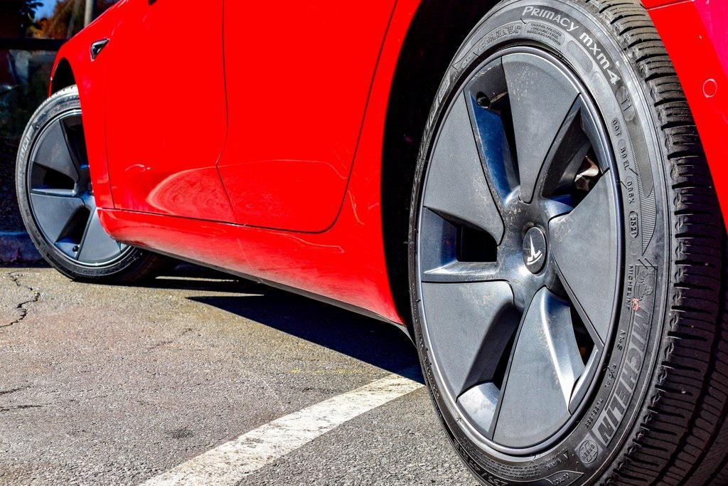 used 2021 Tesla Model 3 car, priced at $27,895
