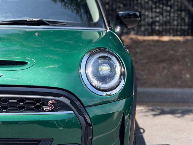 used 2024 MINI Hardtop car, priced at $27,395