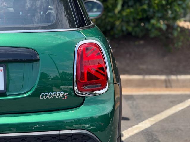 used 2024 MINI Hardtop car, priced at $27,395