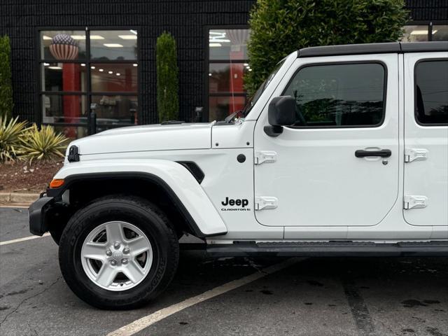 used 2023 Jeep Gladiator car, priced at $27,859