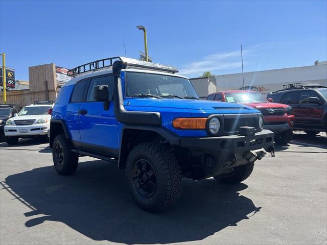 used 2007 Toyota FJ Cruiser car, priced at $22,999