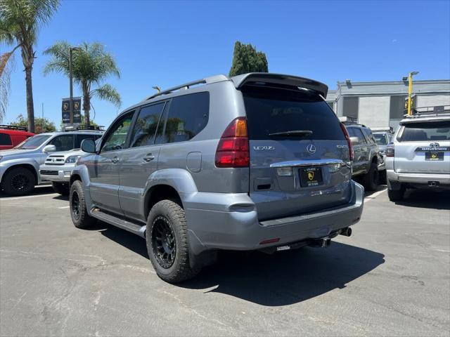 used 2005 Lexus GX 470 car, priced at $16,999