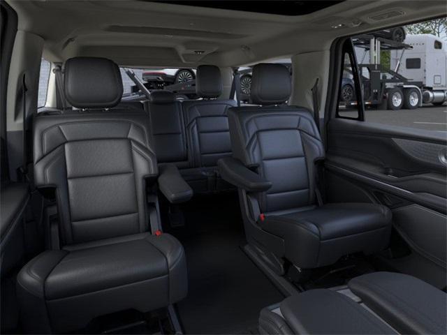 new 2025 Lincoln Navigator L car, priced at $106,490