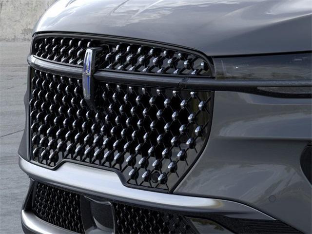 new 2025 Lincoln Nautilus car, priced at $52,271
