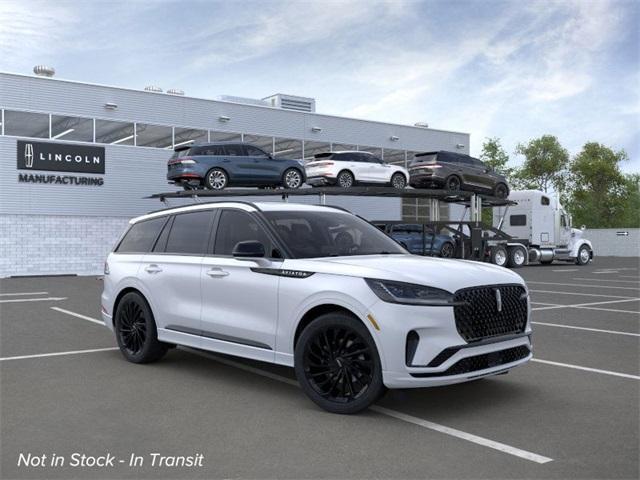 new 2025 Lincoln Aviator car, priced at $67,986