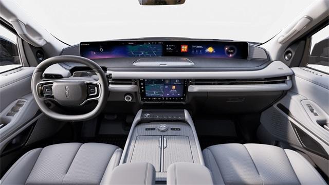 new 2025 Lincoln Navigator L car, priced at $105,335
