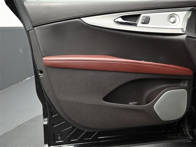 used 2020 Lincoln Nautilus car, priced at $38,999