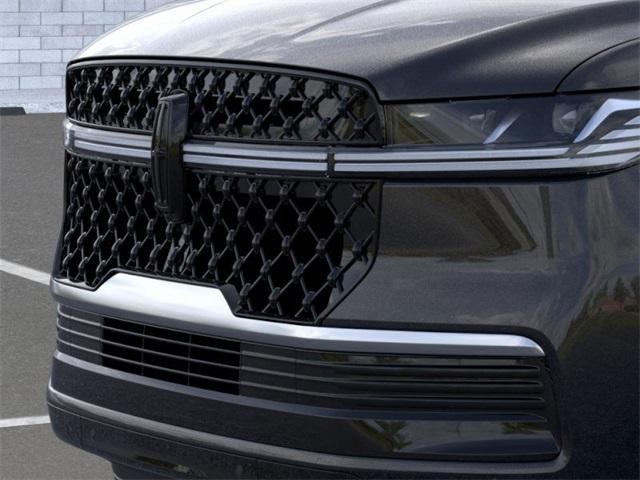 new 2025 Lincoln Navigator car, priced at $105,550