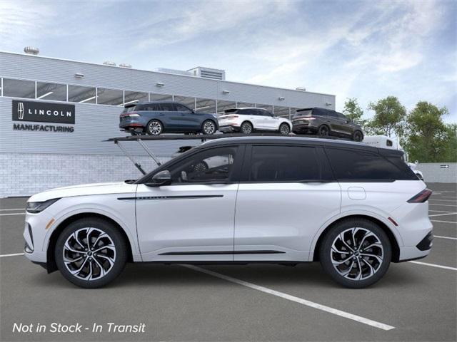new 2025 Lincoln Nautilus car, priced at $60,445