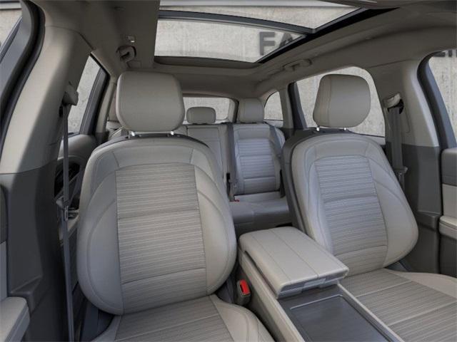 new 2025 Lincoln Nautilus car, priced at $69,920