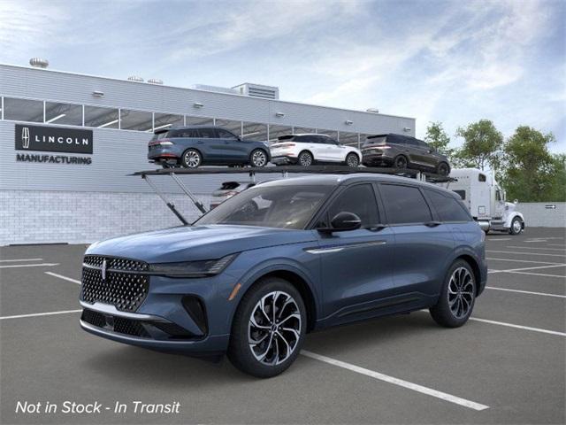 new 2025 Lincoln Nautilus car, priced at $62,645