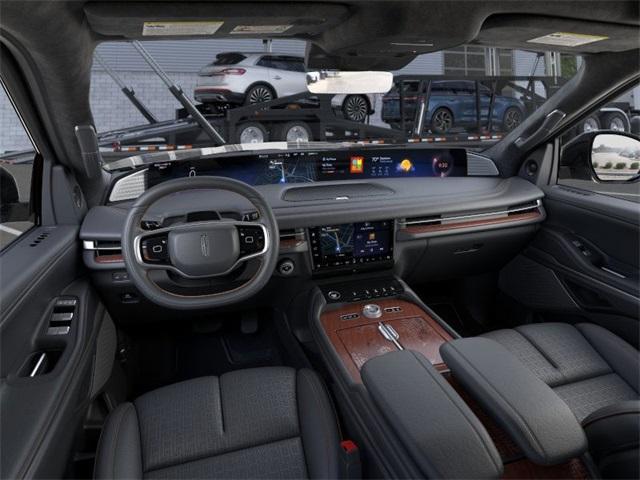 new 2025 Lincoln Navigator car, priced at $128,990