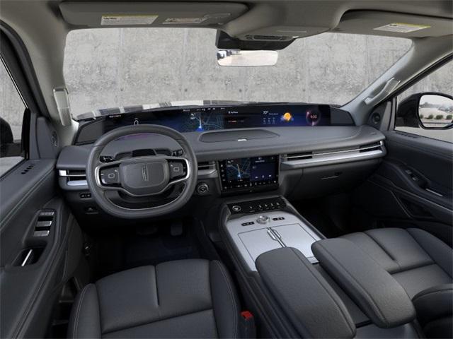 new 2025 Lincoln Navigator car, priced at $104,310