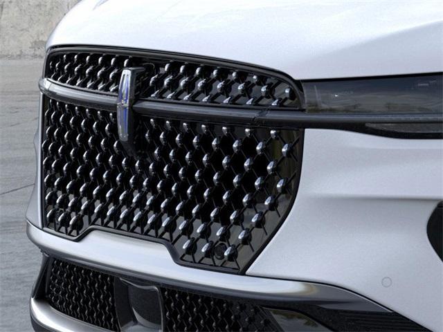 new 2025 Lincoln Nautilus car, priced at $56,479