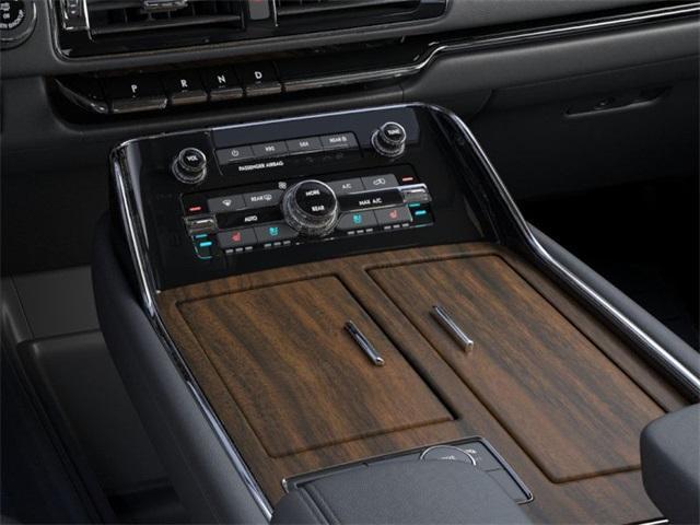 new 2024 Lincoln Navigator car, priced at $90,500