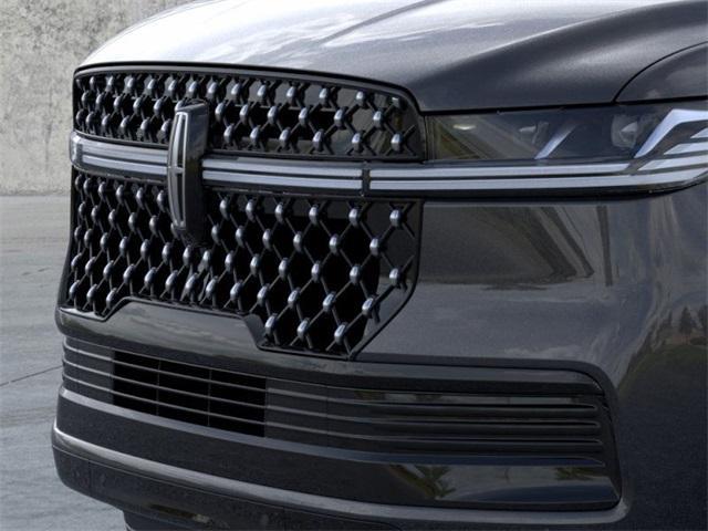 new 2025 Lincoln Navigator car, priced at $122,855