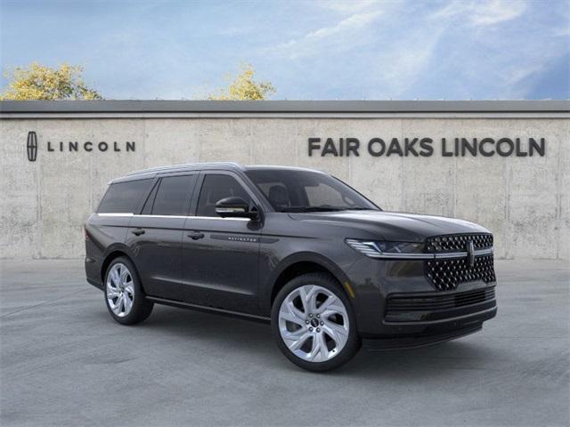 new 2025 Lincoln Navigator car, priced at $122,855
