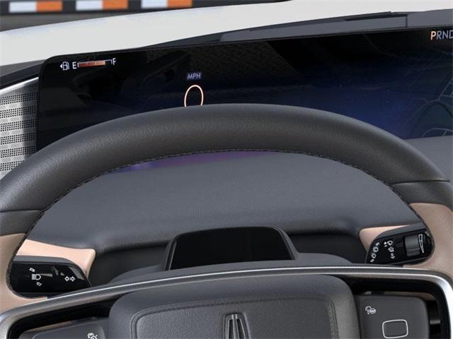 new 2025 Lincoln Navigator car, priced at $128,365