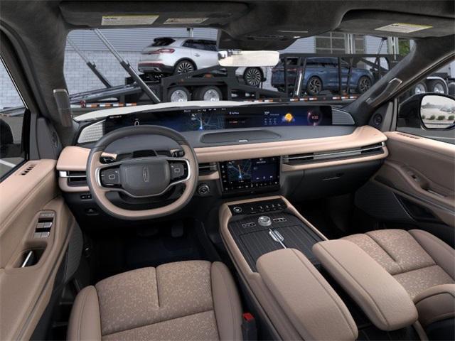 new 2025 Lincoln Navigator car, priced at $128,365