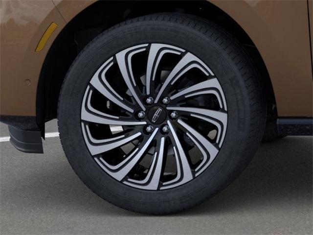 new 2025 Lincoln Navigator L car, priced at $124,810