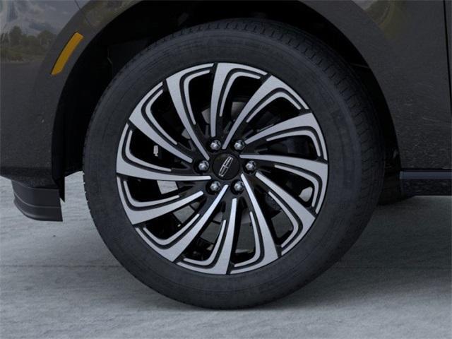 new 2025 Lincoln Navigator car, priced at $121,210