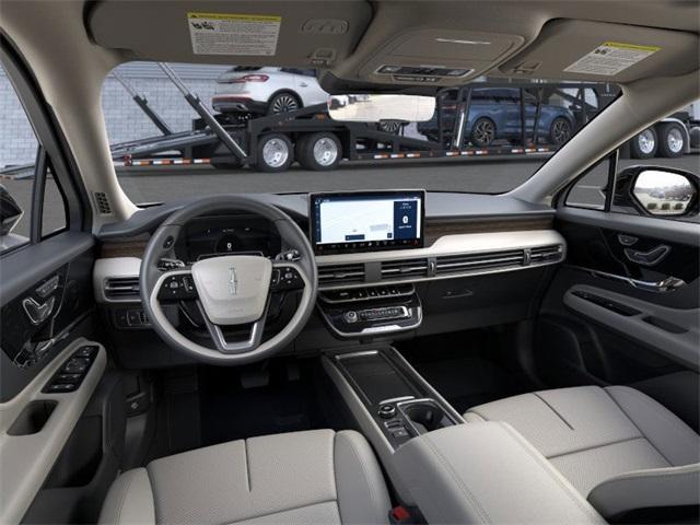 new 2025 Lincoln Corsair car, priced at $51,894
