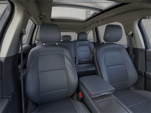 new 2025 Lincoln Nautilus car, priced at $58,482